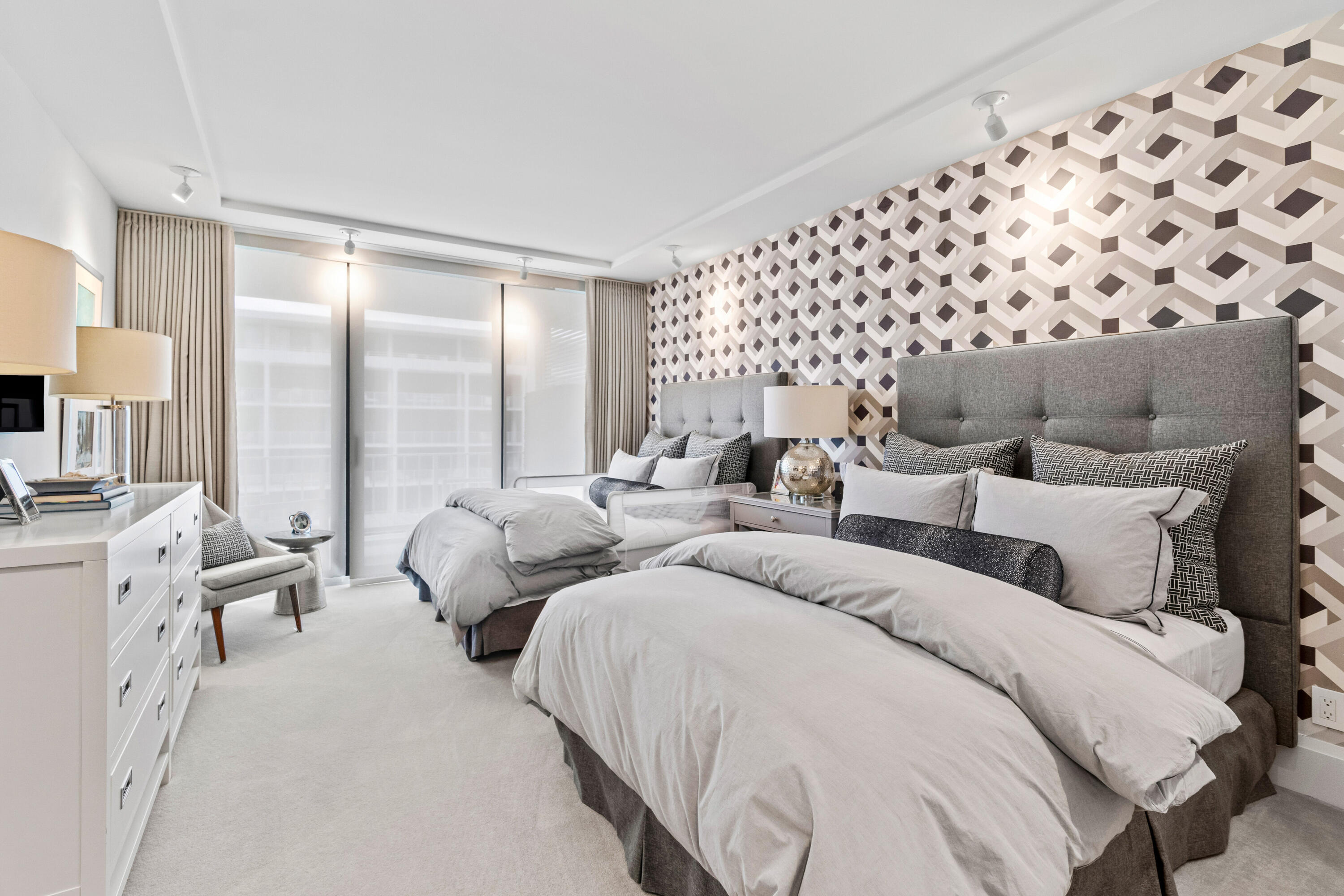 COVE CONDO - Residential