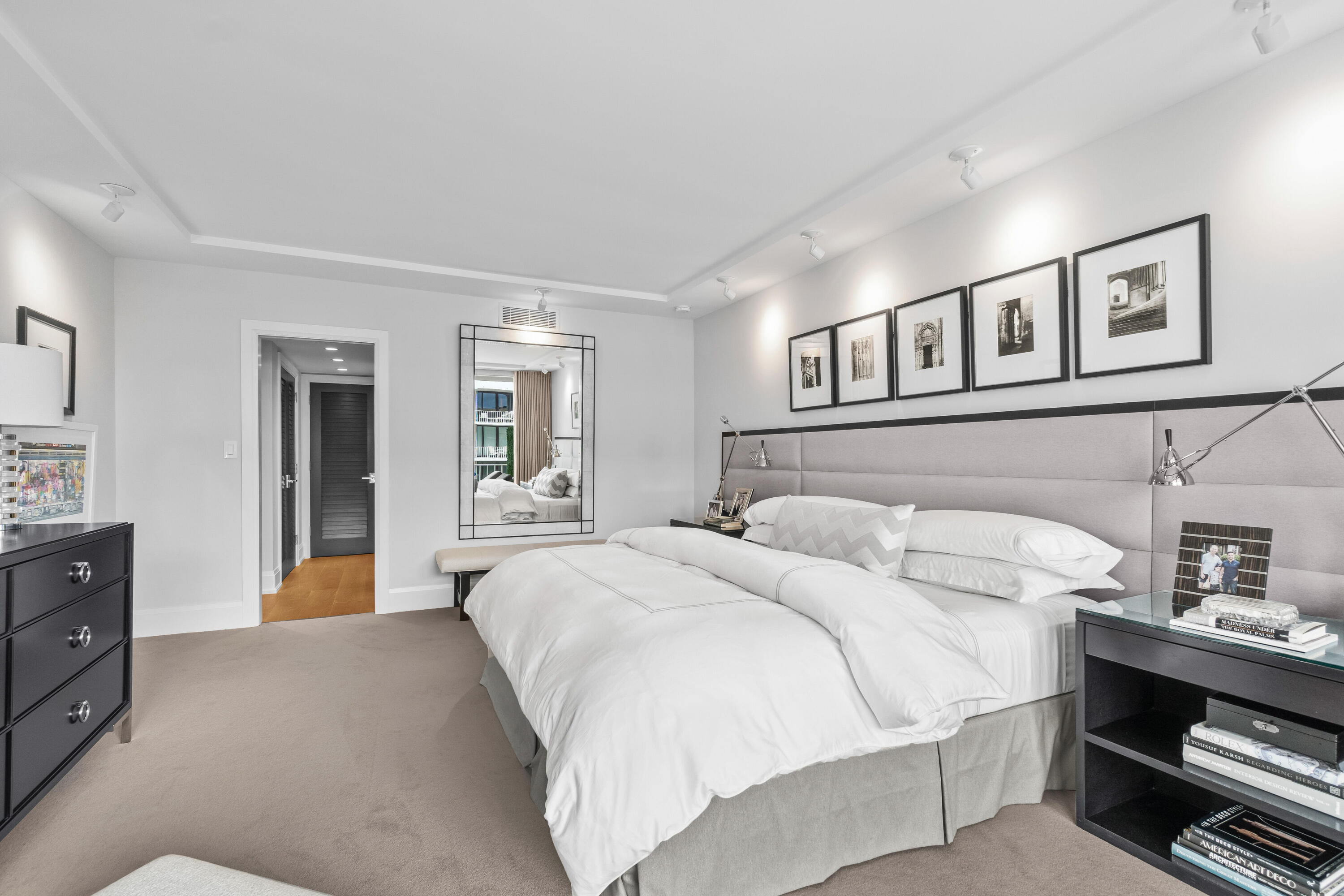 COVE CONDO - Residential