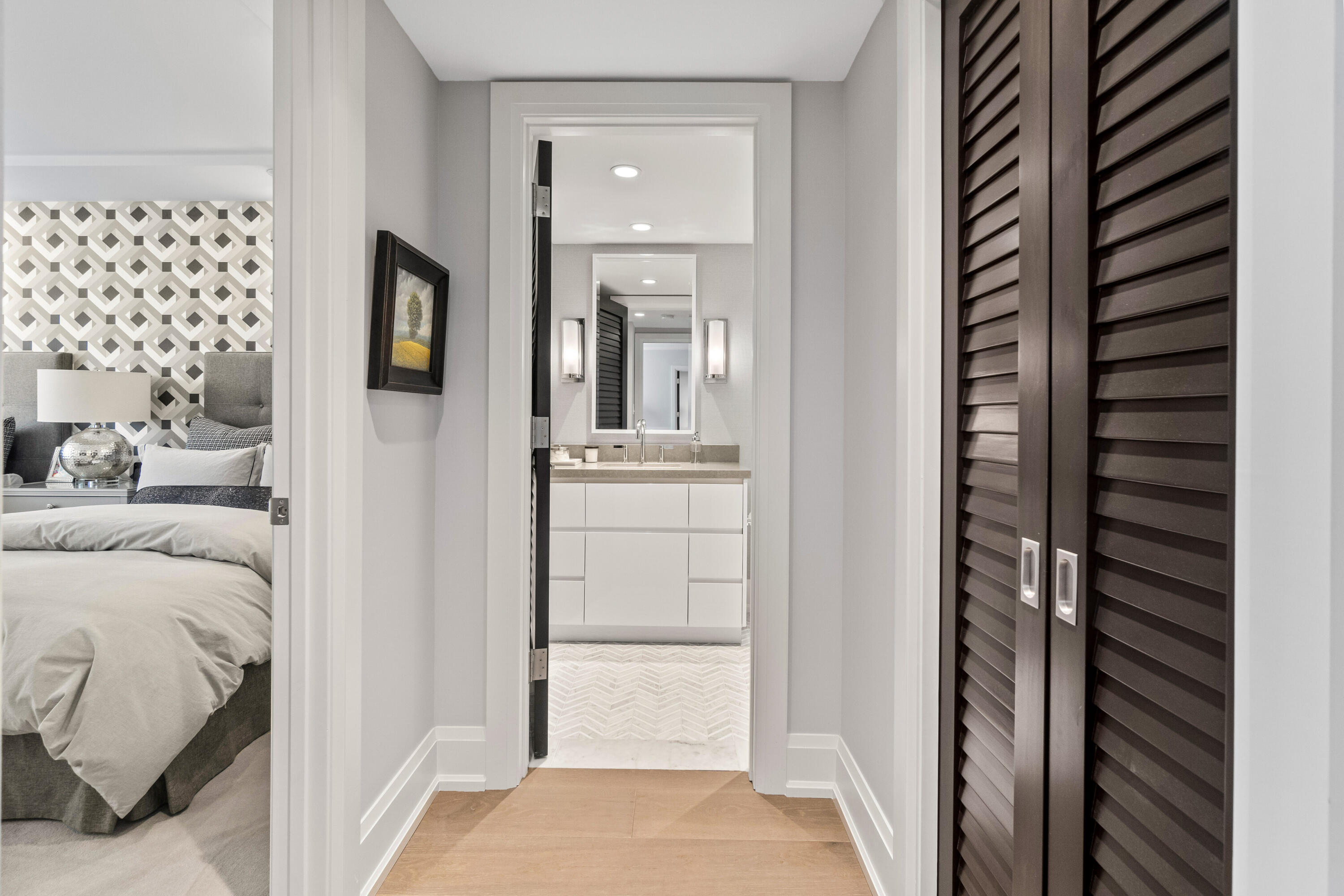 COVE CONDO - Residential