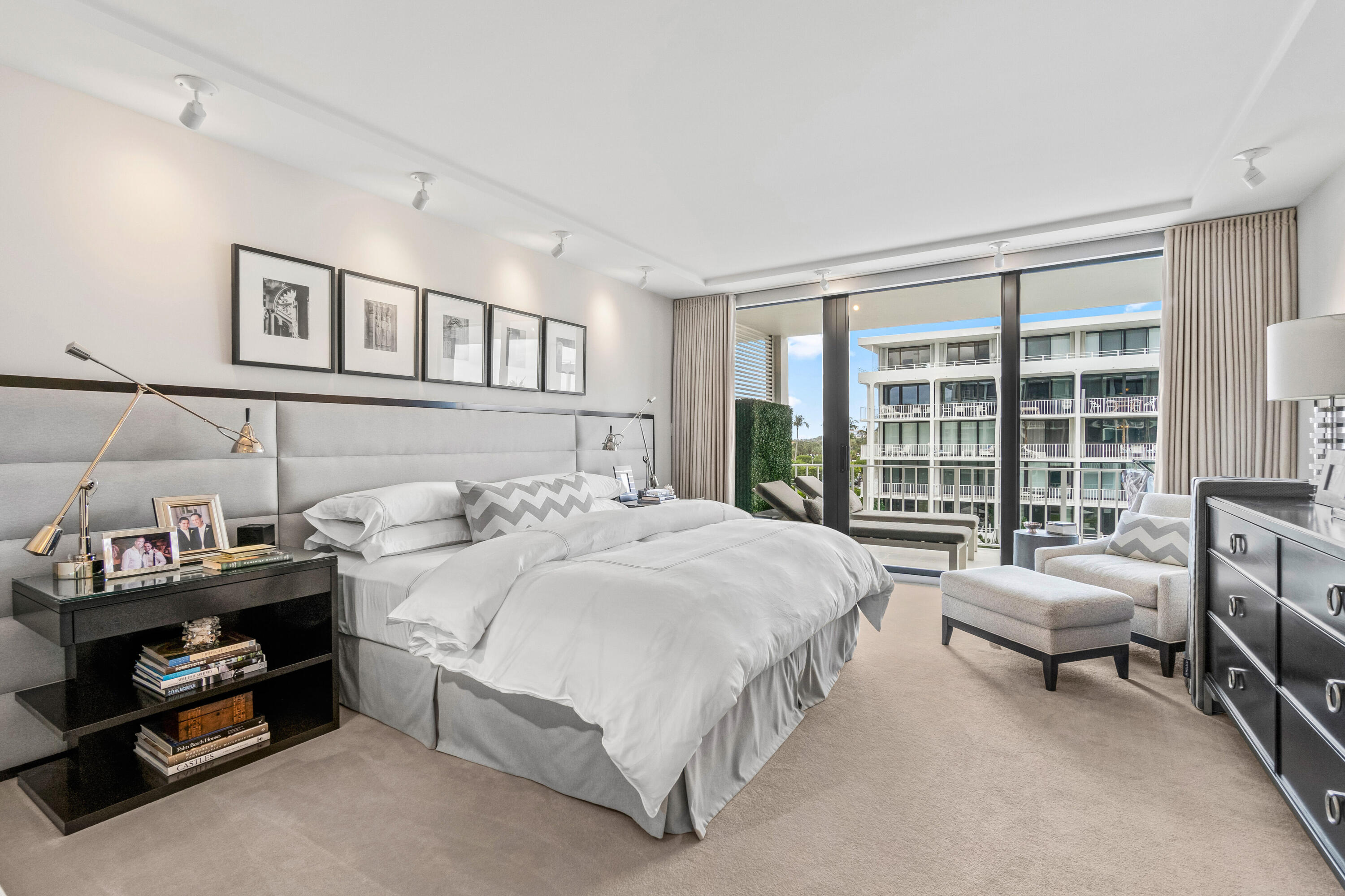 COVE CONDO - Residential