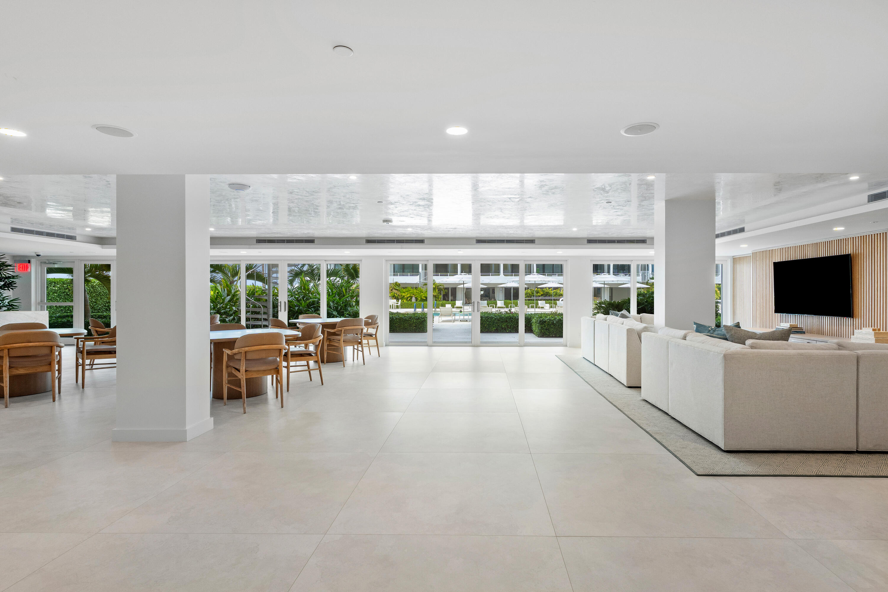 COVE CONDO - Residential