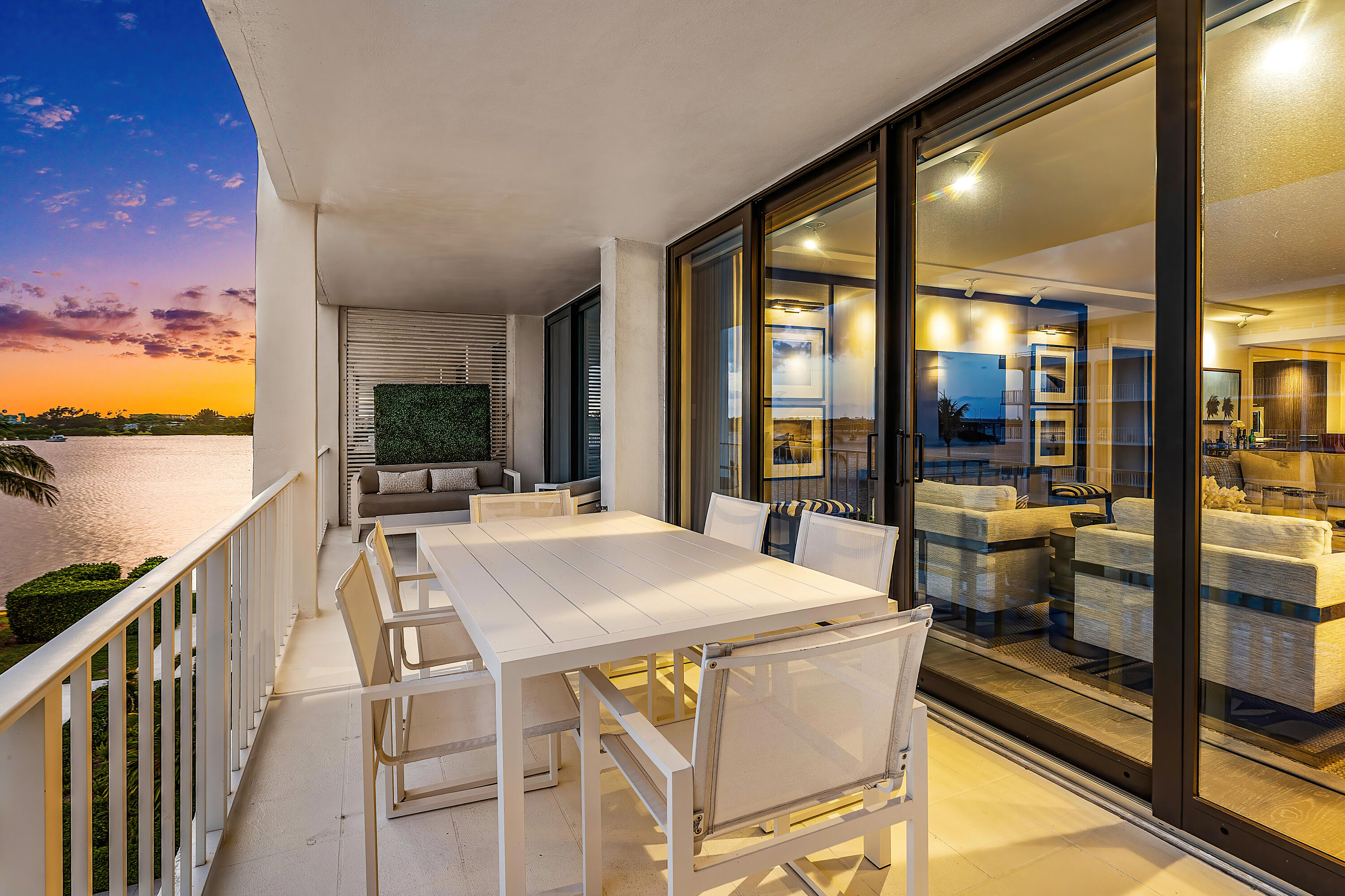 COVE CONDO - Residential