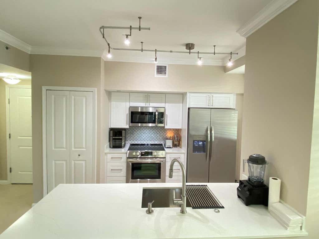 Photo of 225 NE 1st Street #202, Delray Beach, FL 33444 (MLS # B26064301)
