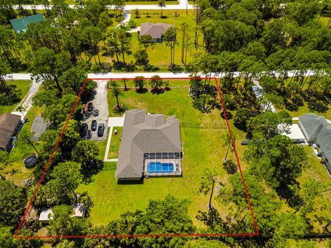 A home in Loxahatchee