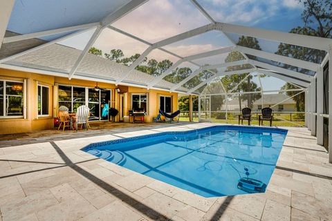 A home in Loxahatchee