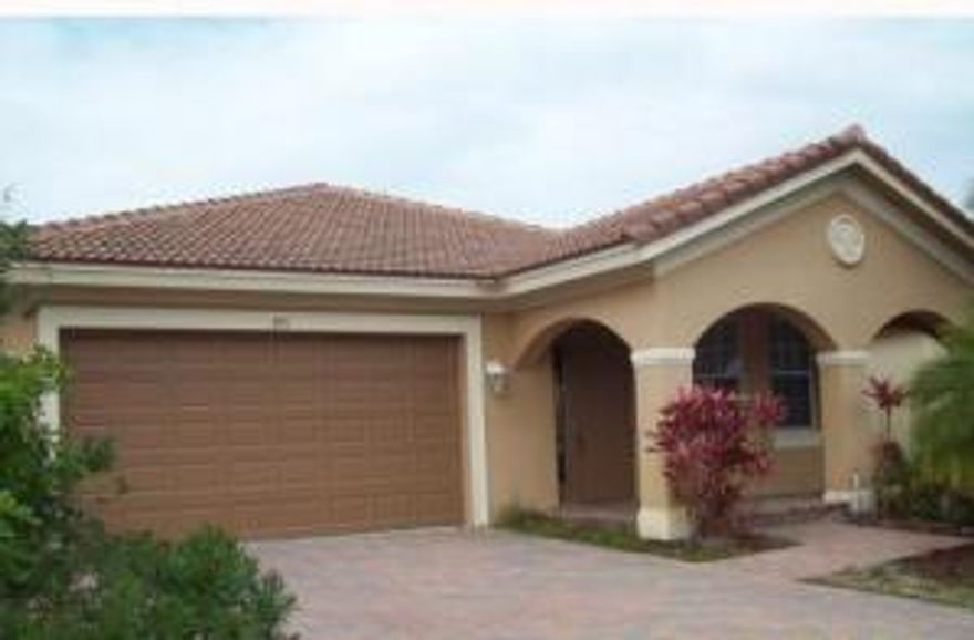 Enjoy this beautiful 4/2/2 home in Bent Creek. Home features SS Appliances, Corian Counter Tops, 42' Cabinets, tile, carpet and storm shutters. Subdivision has great amenities which includes pool, basketball, tennis.