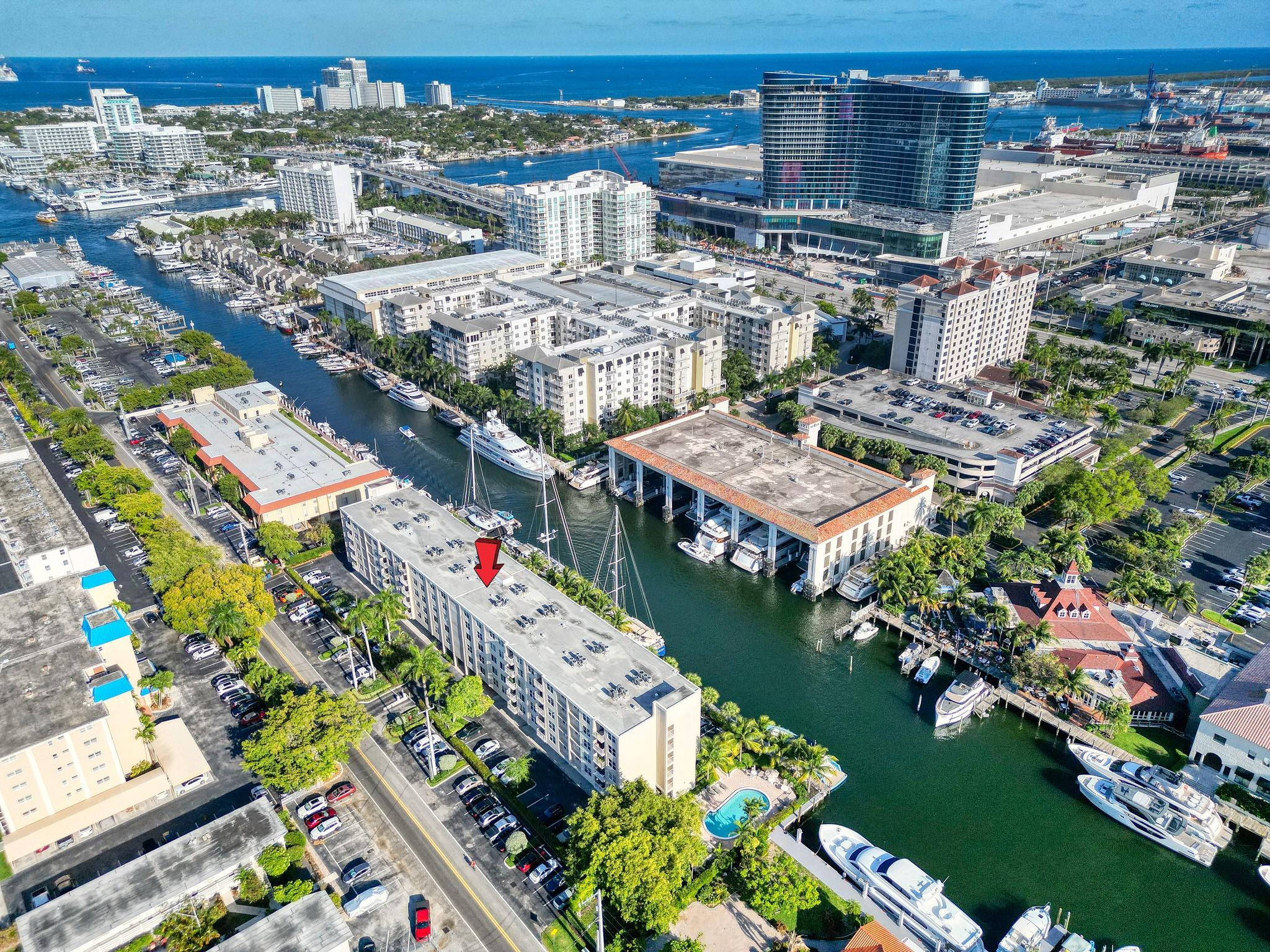 View photos, virtual tours, details... 1600 SE 15th St 305