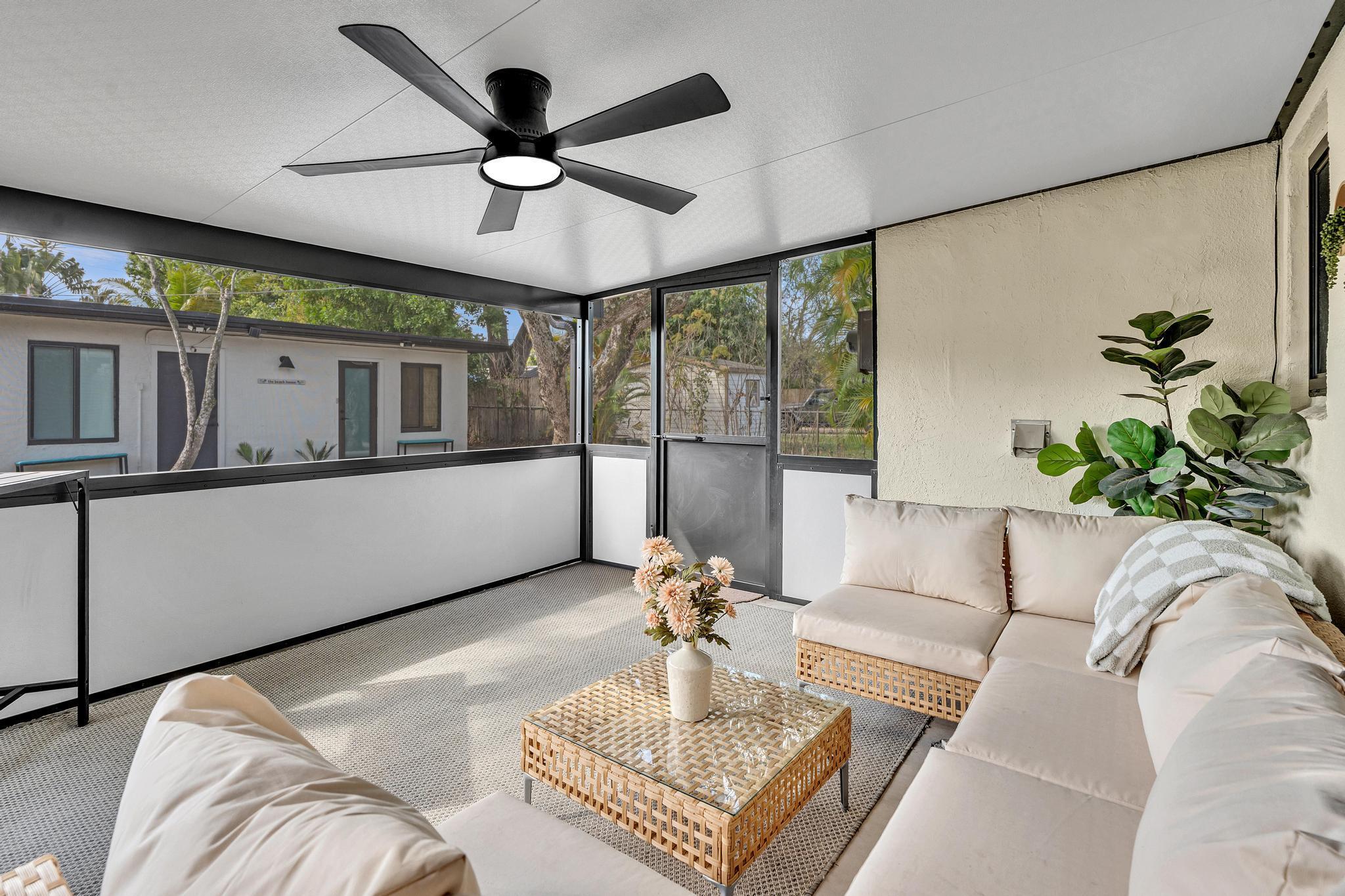 LAUDERDALE - Residential