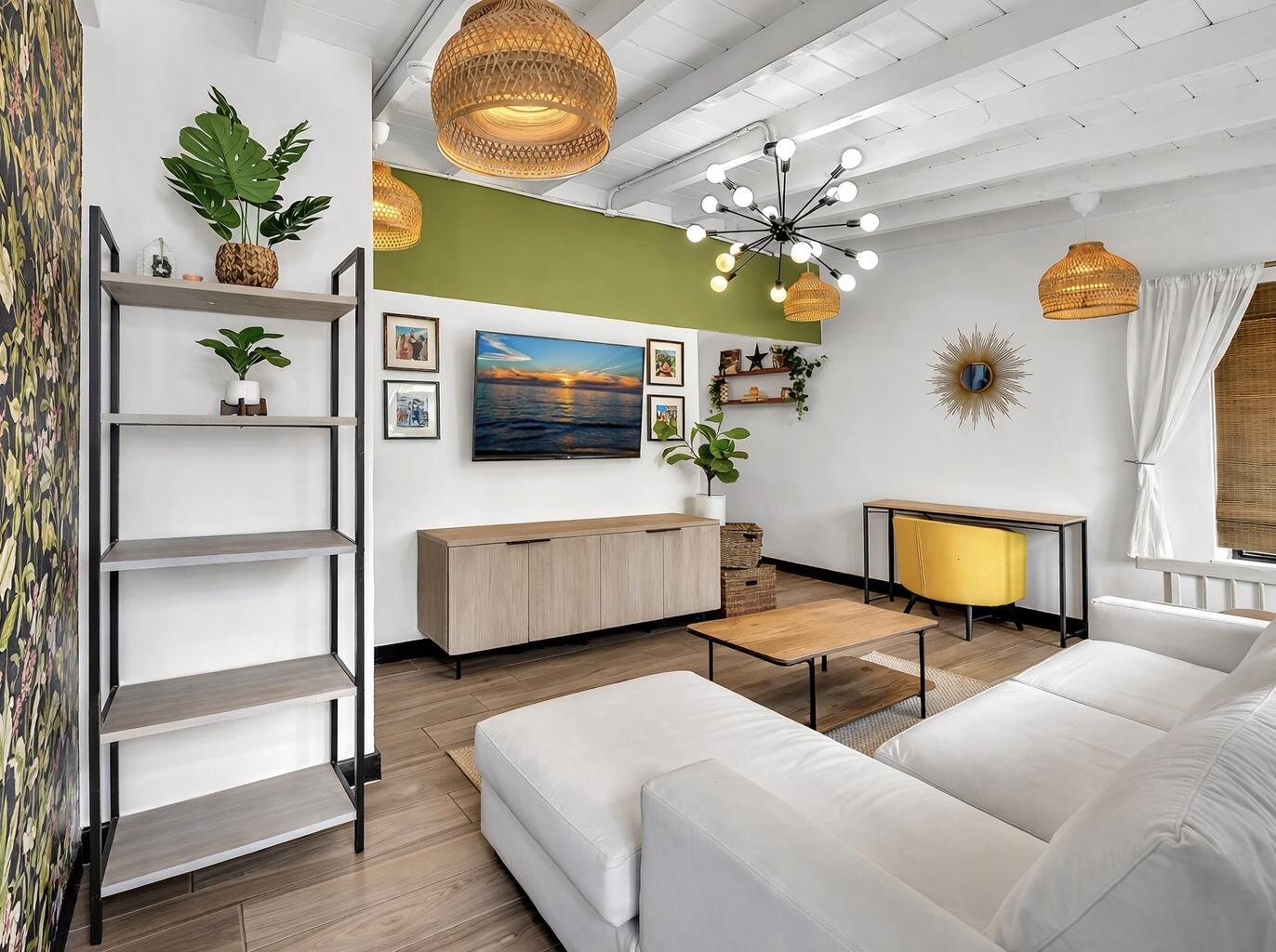 LAUDERDALE - Residential