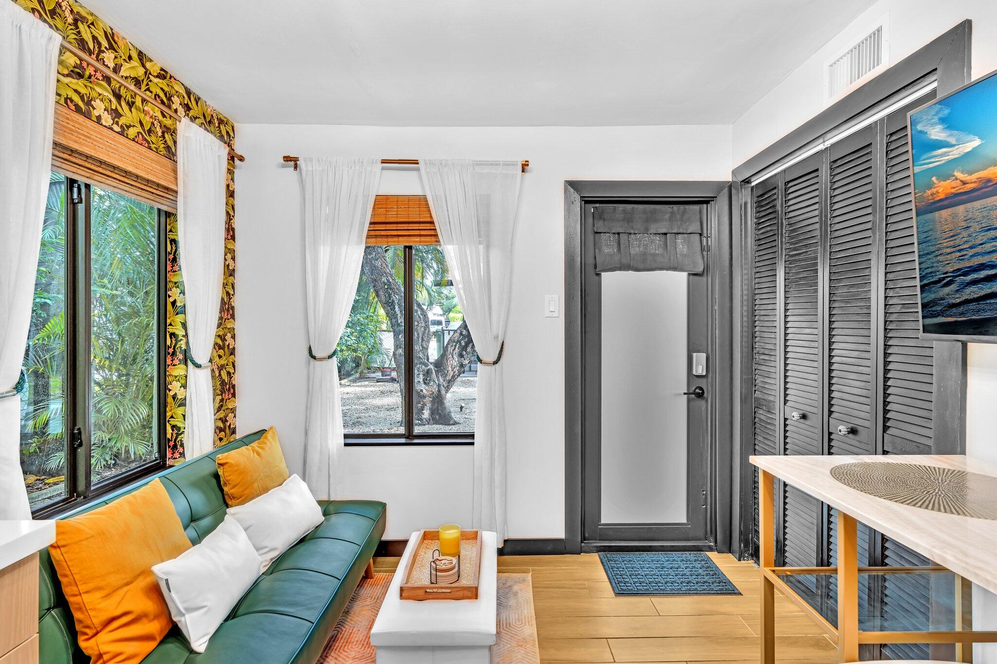 LAUDERDALE - Residential