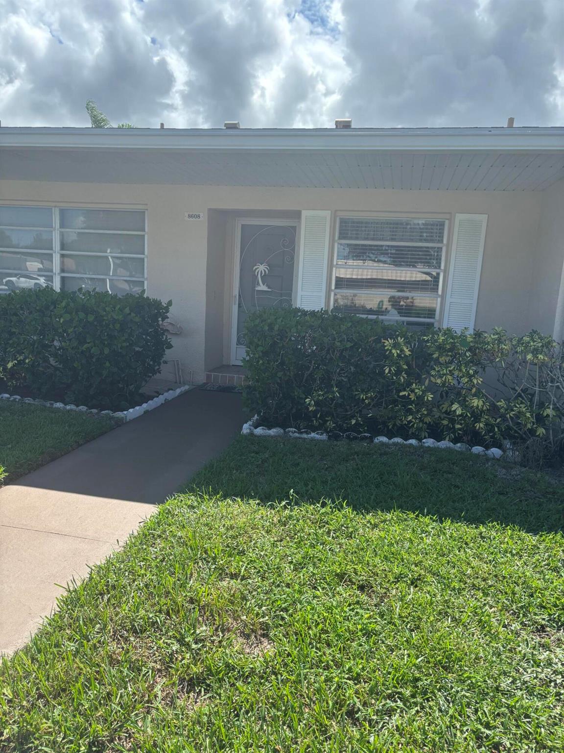 BOCA LAKES CONDO - Residential Lease