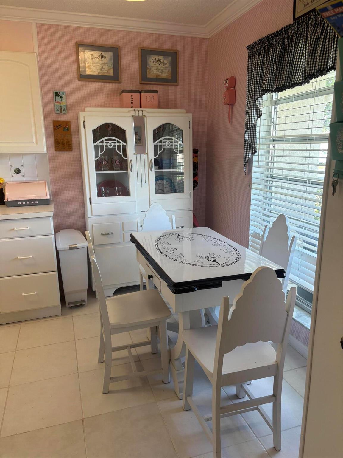 BOCA LAKES CONDO - Residential Lease
