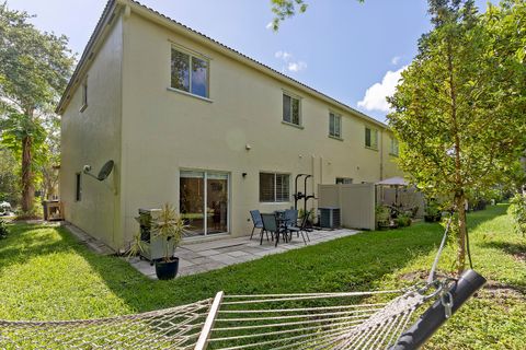 Tiny photo for 4776 Lago Vista Drive, Coconut Creek, FL 33073 (MLS # B26038772)