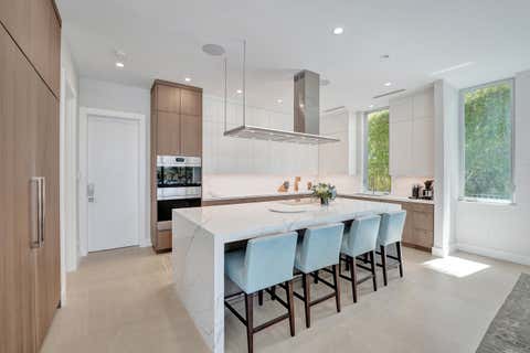 Tiny photo for 2718 NE 17th Street, Fort Lauderdale, FL 33305 (MLS # B26045239)