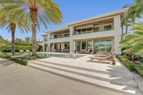 Tiny photo for 2718 NE 17th Street, Fort Lauderdale, FL 33305 (MLS # B26045239)