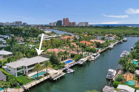 Tiny photo for 2718 NE 17th Street, Fort Lauderdale, FL 33305 (MLS # B26045239)