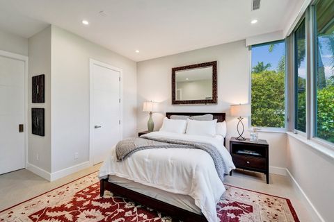 Tiny photo for 2718 NE 17th Street, Fort Lauderdale, FL 33305 (MLS # B26045239)