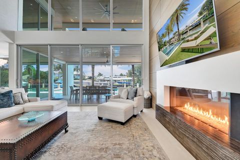 Tiny photo for 2718 NE 17th Street, Fort Lauderdale, FL 33305 (MLS # B26045239)