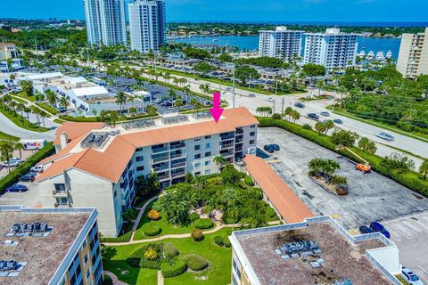 A home in North Palm Beach