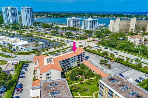 A home in North Palm Beach