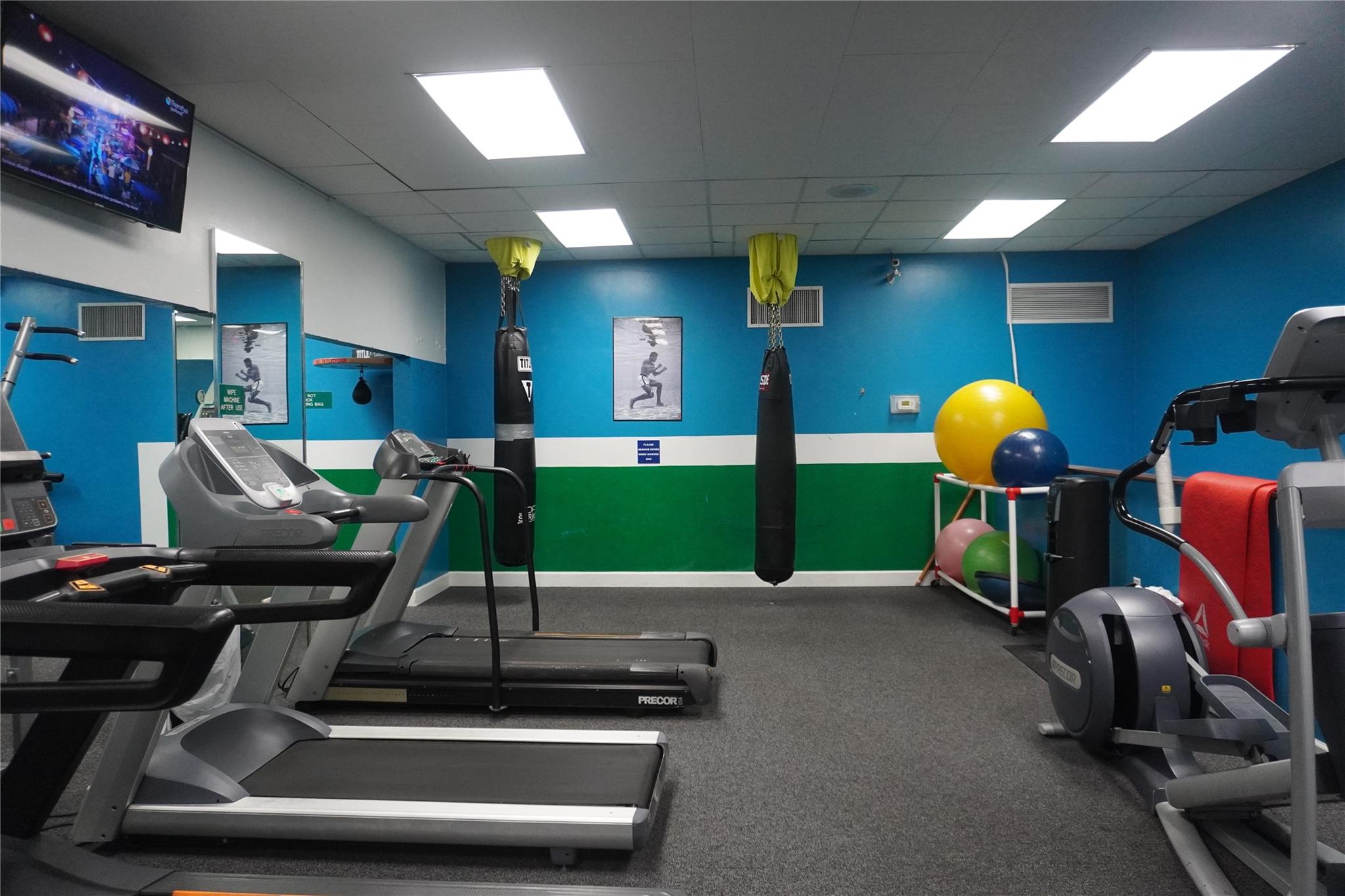 APPLEWOOD VILLAGE II - Residential