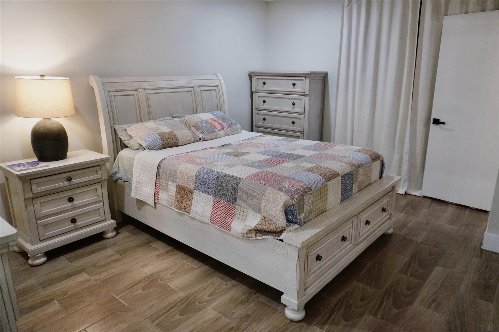 2760 Carambola Cir S 1935