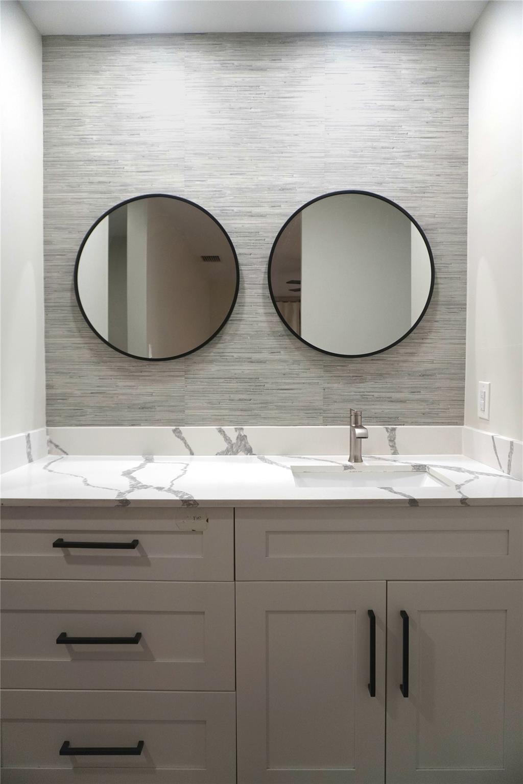 2760 Carambola Cir S 1935