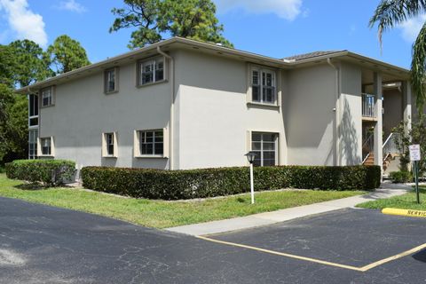 A home in Port St Lucie