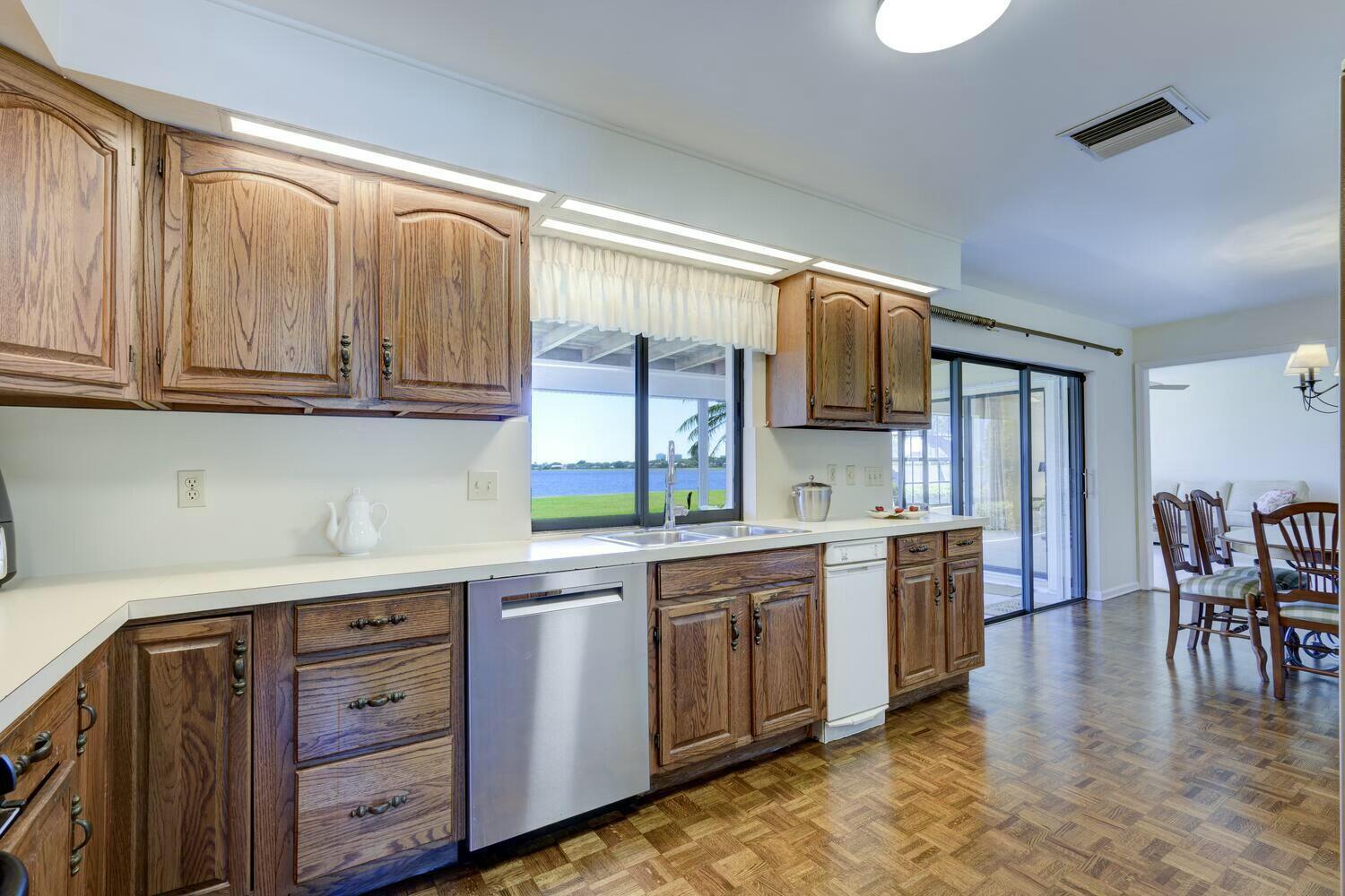 PALM BEACH LAKES NORTH 1 - Residential