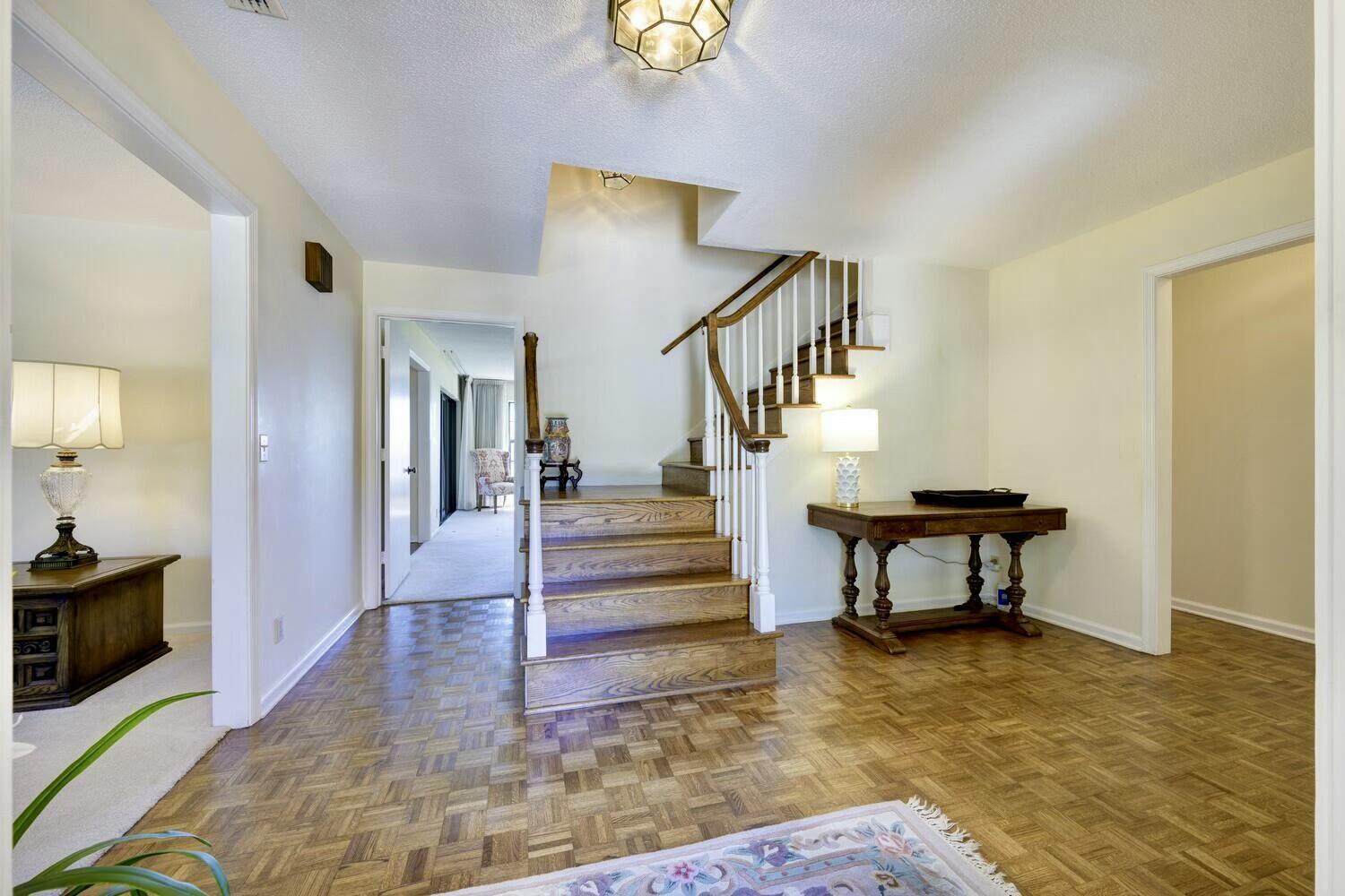 PALM BEACH LAKES NORTH 1 - Residential