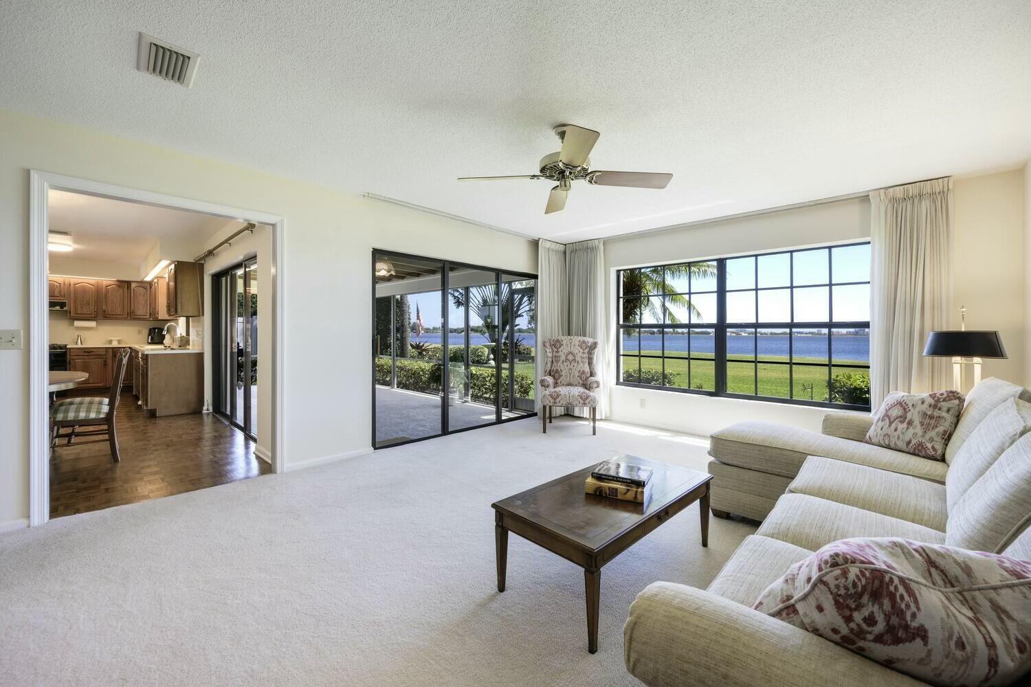 PALM BEACH LAKES NORTH 1 - Residential