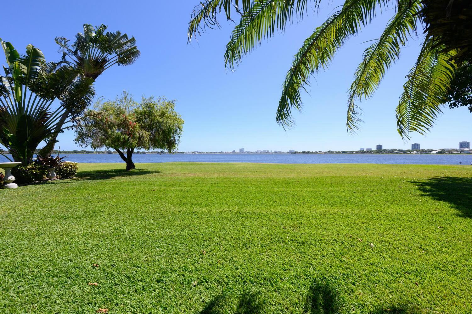 PALM BEACH LAKES NORTH 1 - Residential