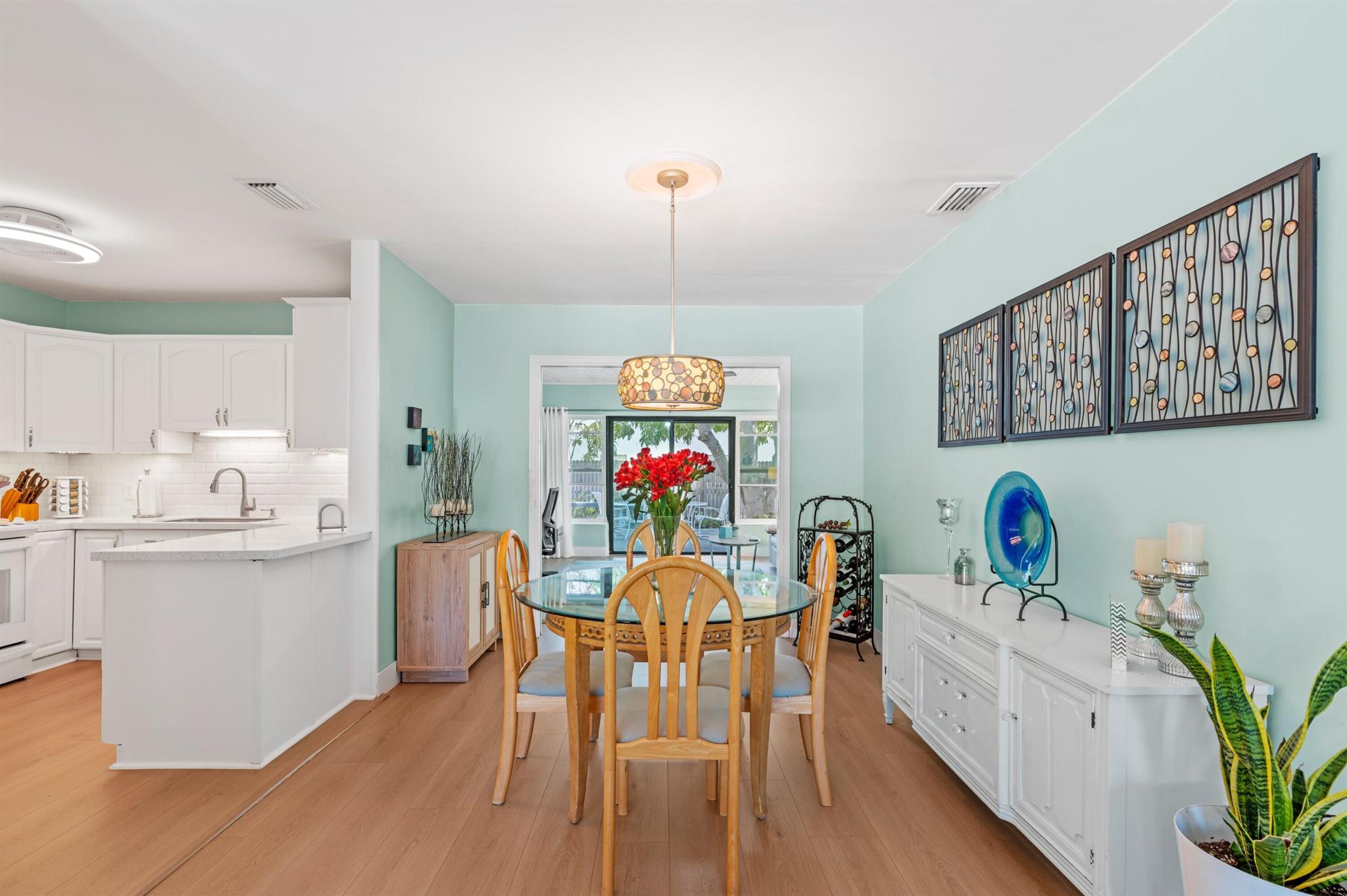 NORTH LAKE WORTH - Residential