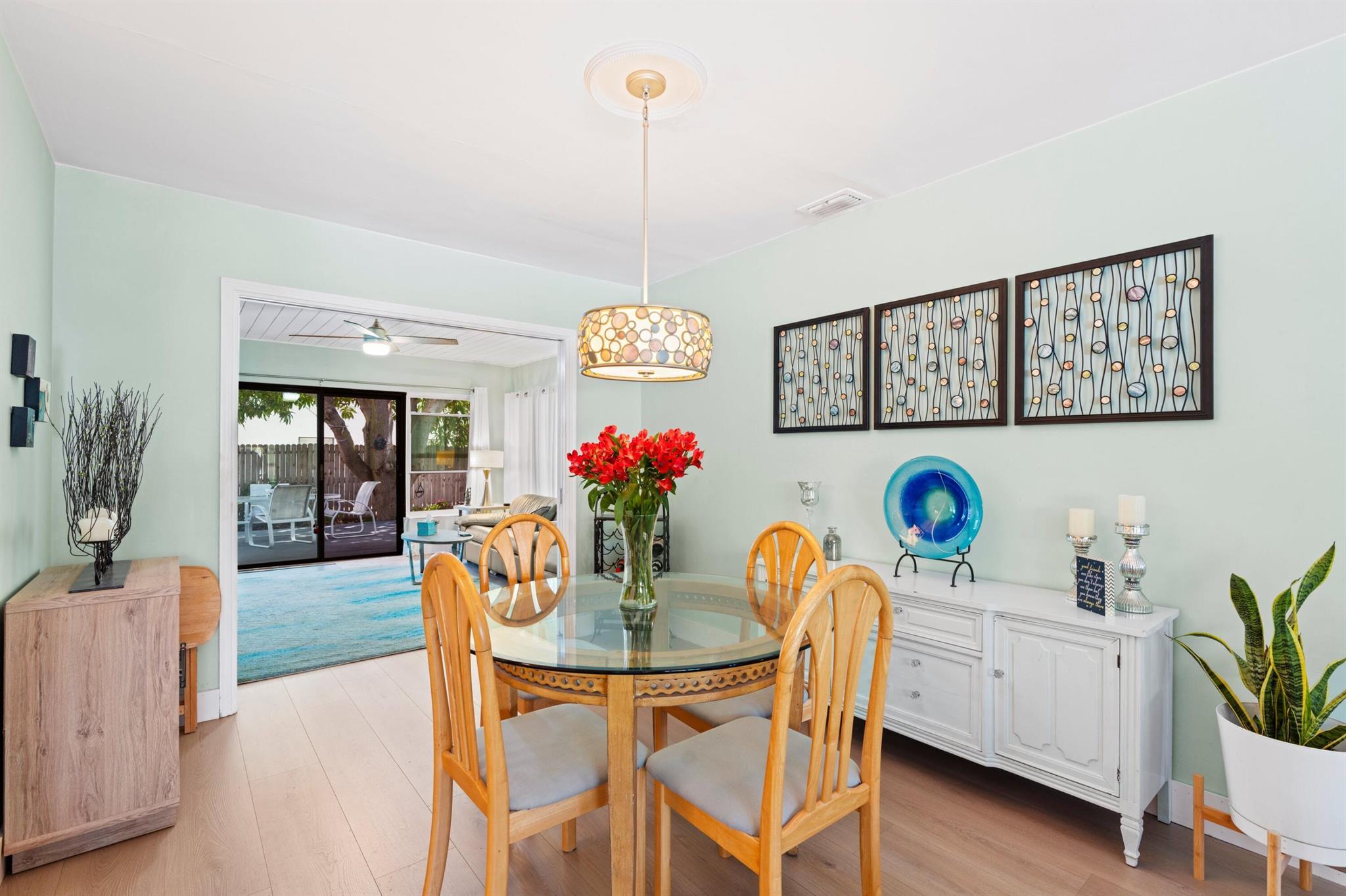 NORTH LAKE WORTH - Residential