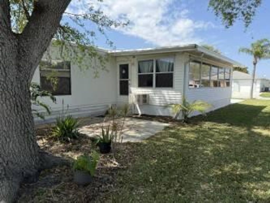 Photo of 14577 Dulce Real Avenue, Fort Pierce, FL 34951 (MLS # R11080294)