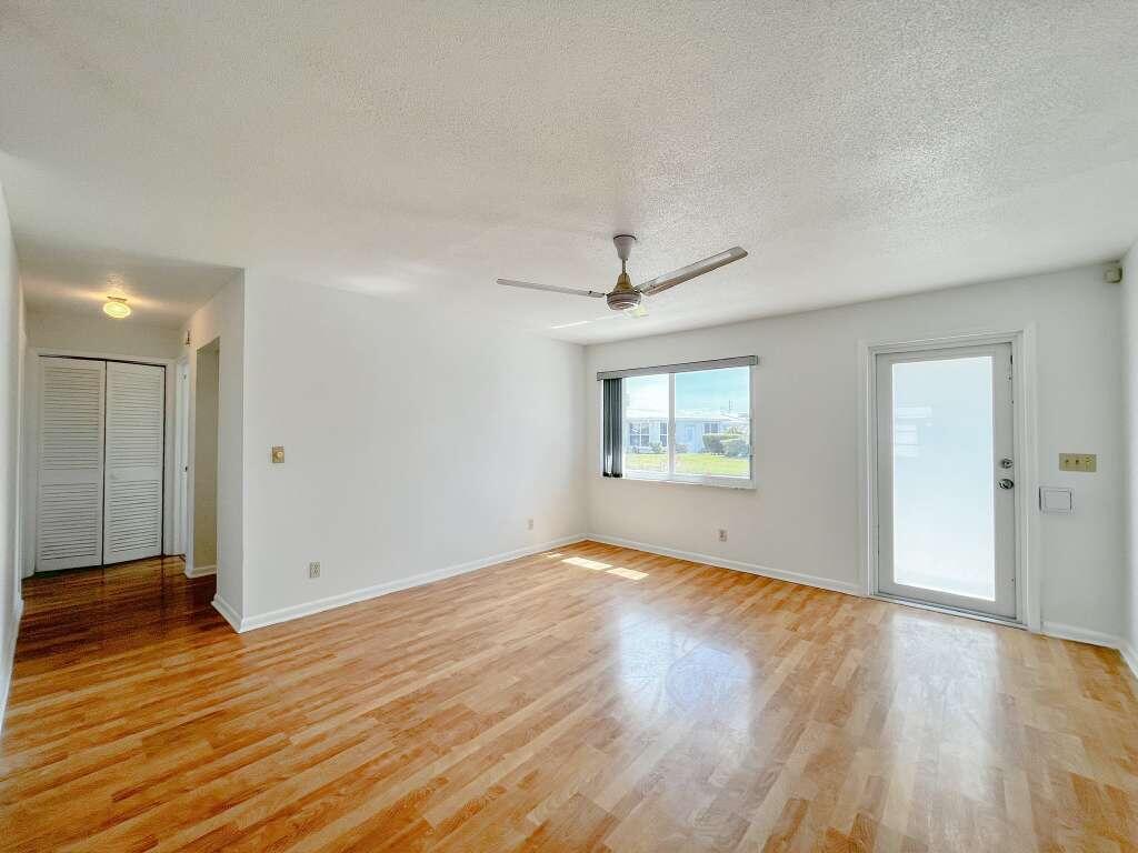 PALM BEACH LEISUREVILLE SEC 2 - Residential Lease