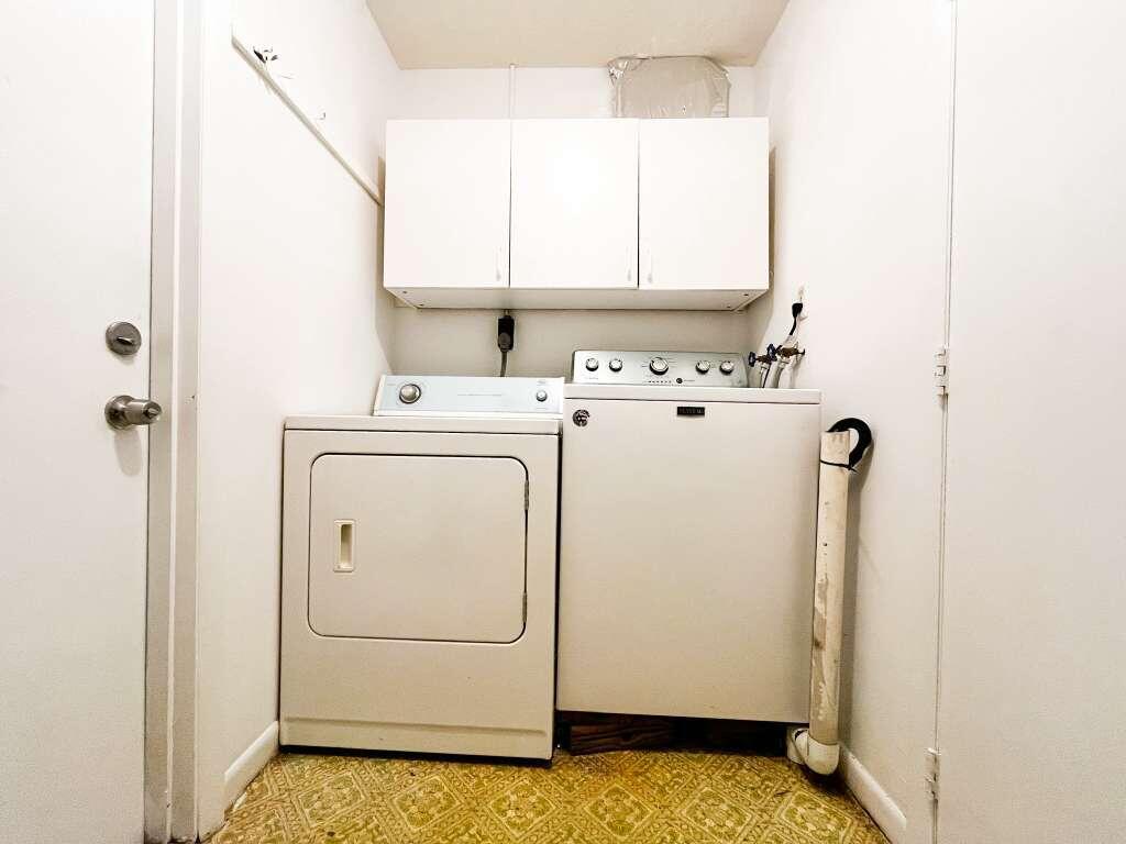 PALM BEACH LEISUREVILLE SEC 2 - Residential Lease