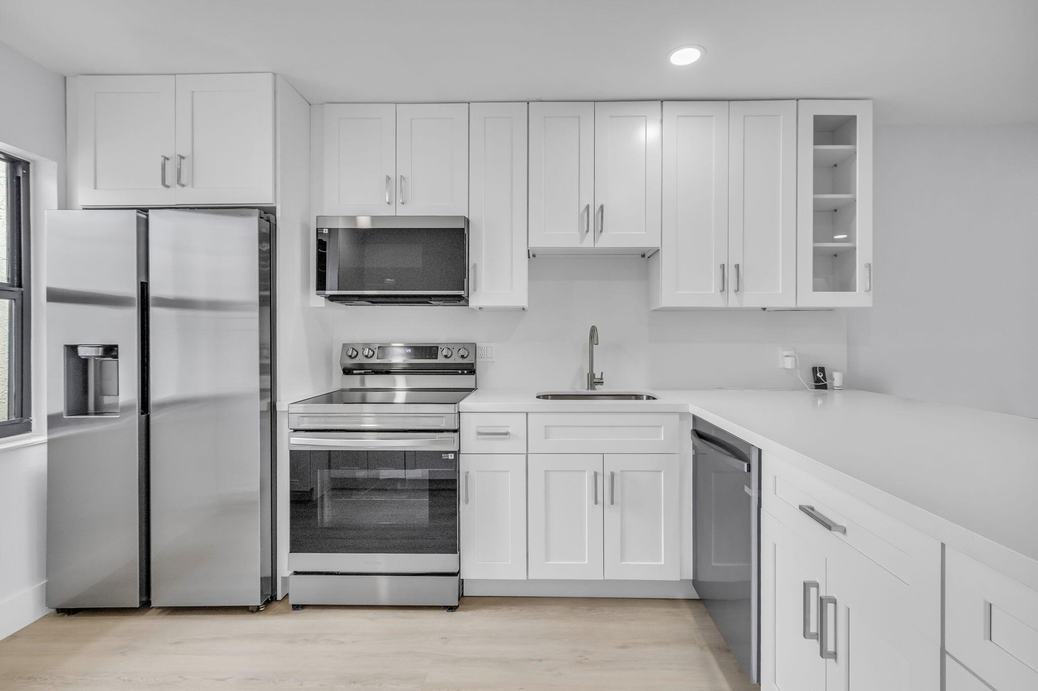 8535 Casa Del Lago F