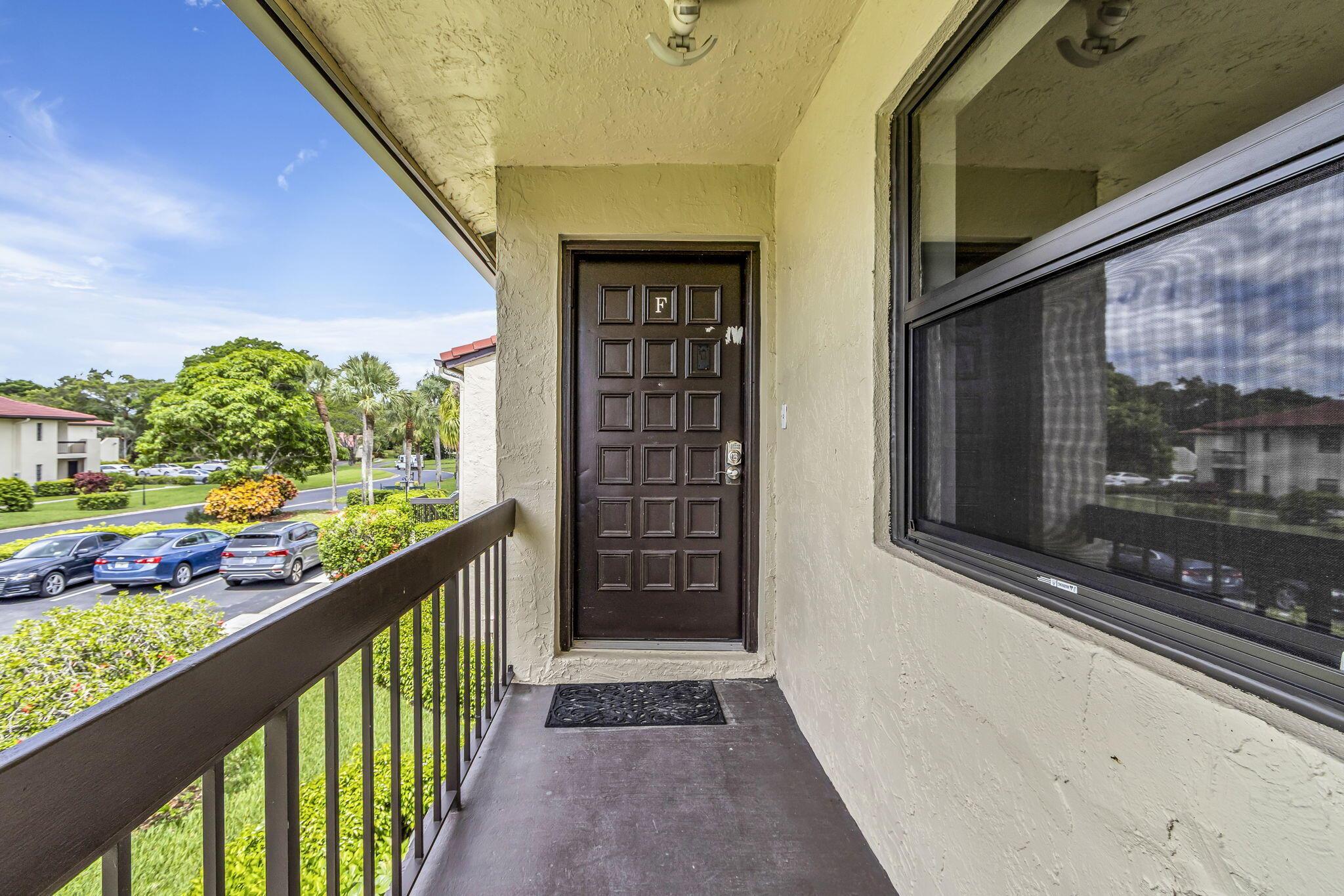 8535 Casa Del Lago F