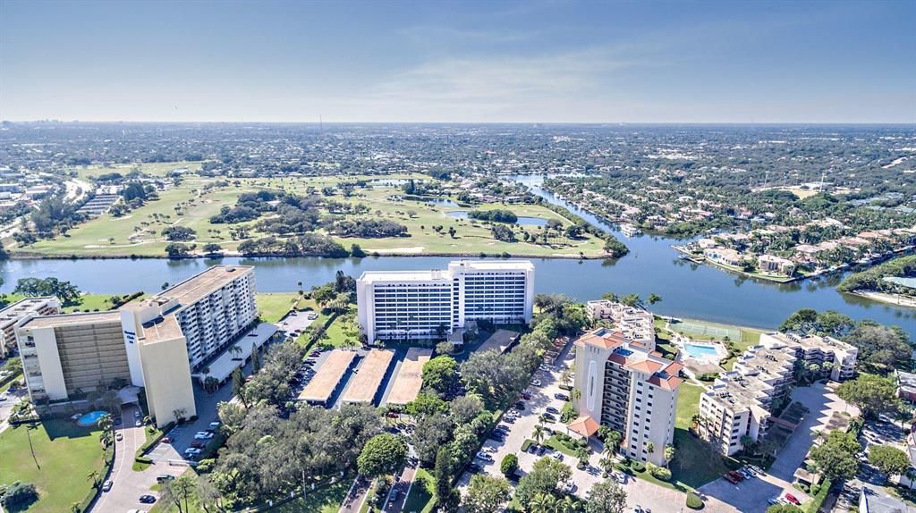 Photo of 356 Golfview Road #208, North Palm Beach, FL 33408 (MLS # R10708583)