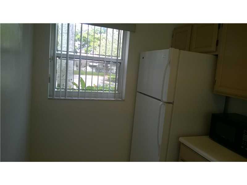 CASTLEWOOD - Residential Lease