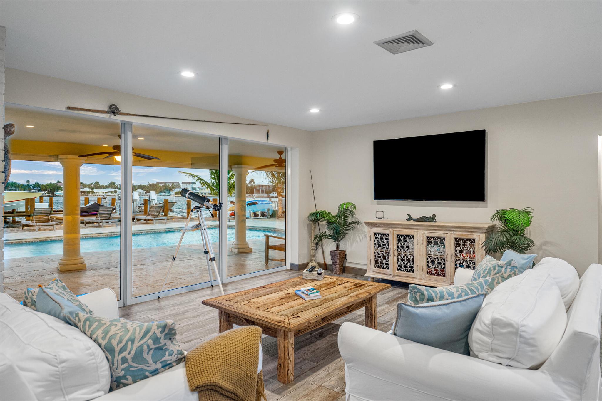 HARBOR ESTATES AVAILABLE - Residential Lease