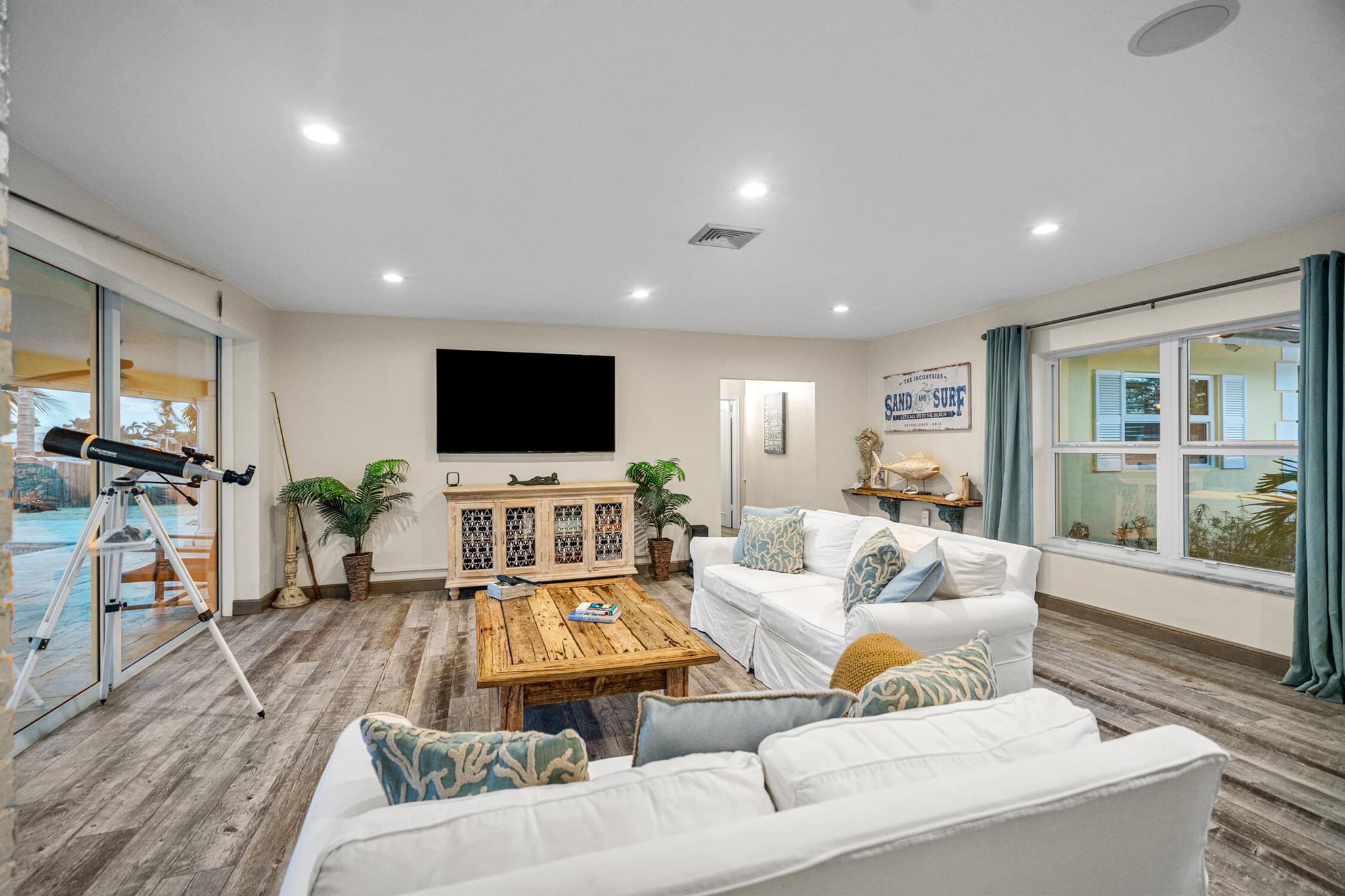 HARBOR ESTATES AVAILABLE - Residential Lease