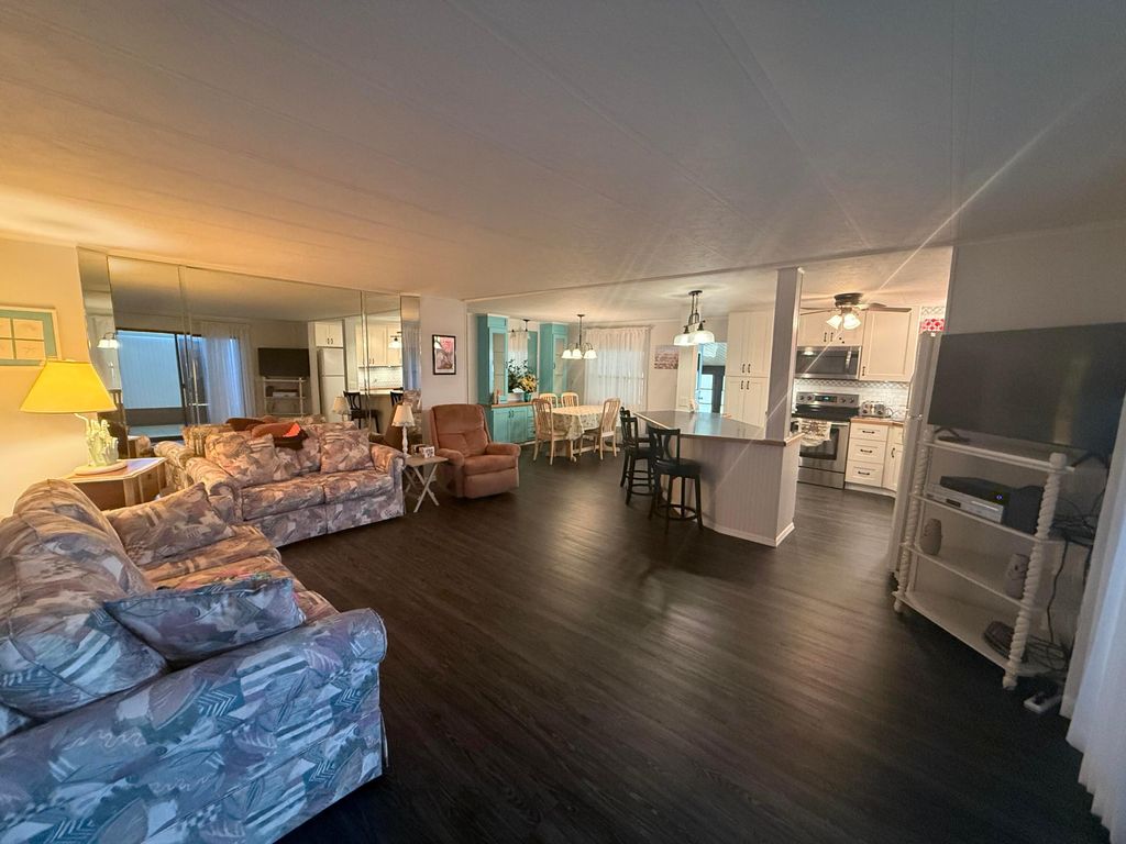 Photo of 8044 SE Patriot Avenue, Hobe Sound, FL 33455 (MLS # B26023987)