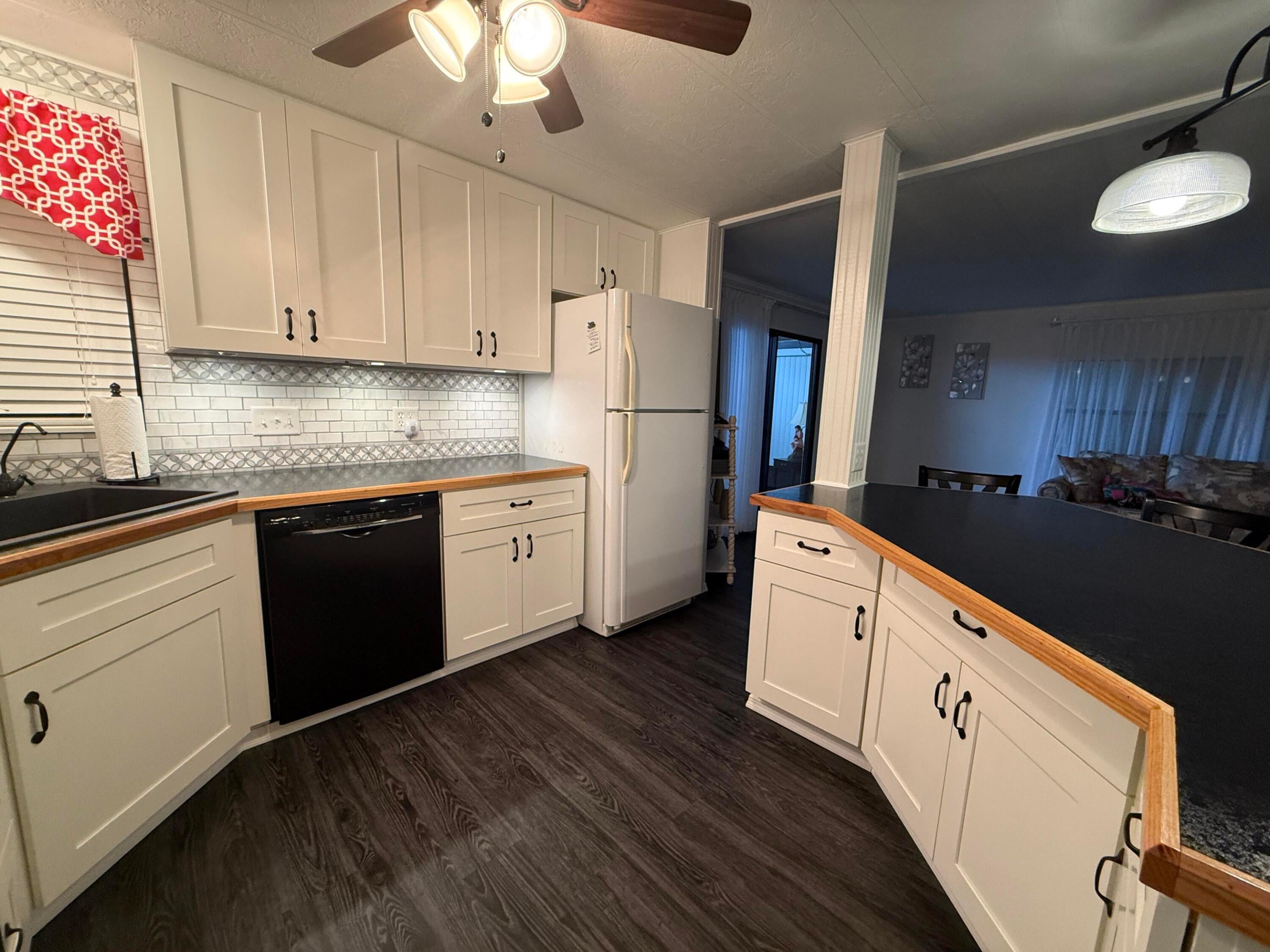 CAMBRIDGE AT HERITAGE RIDGE - Residential