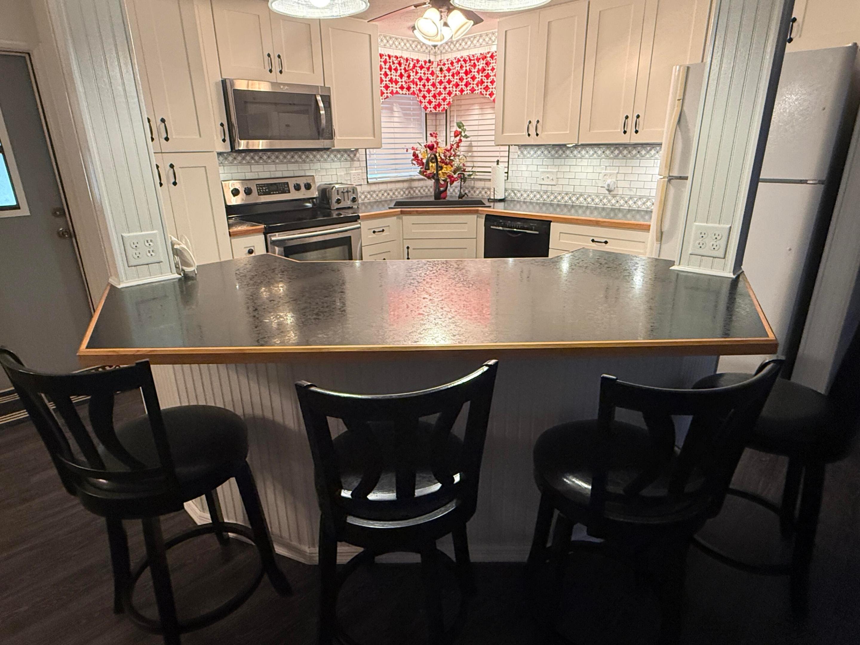 CAMBRIDGE AT HERITAGE RIDGE - Residential