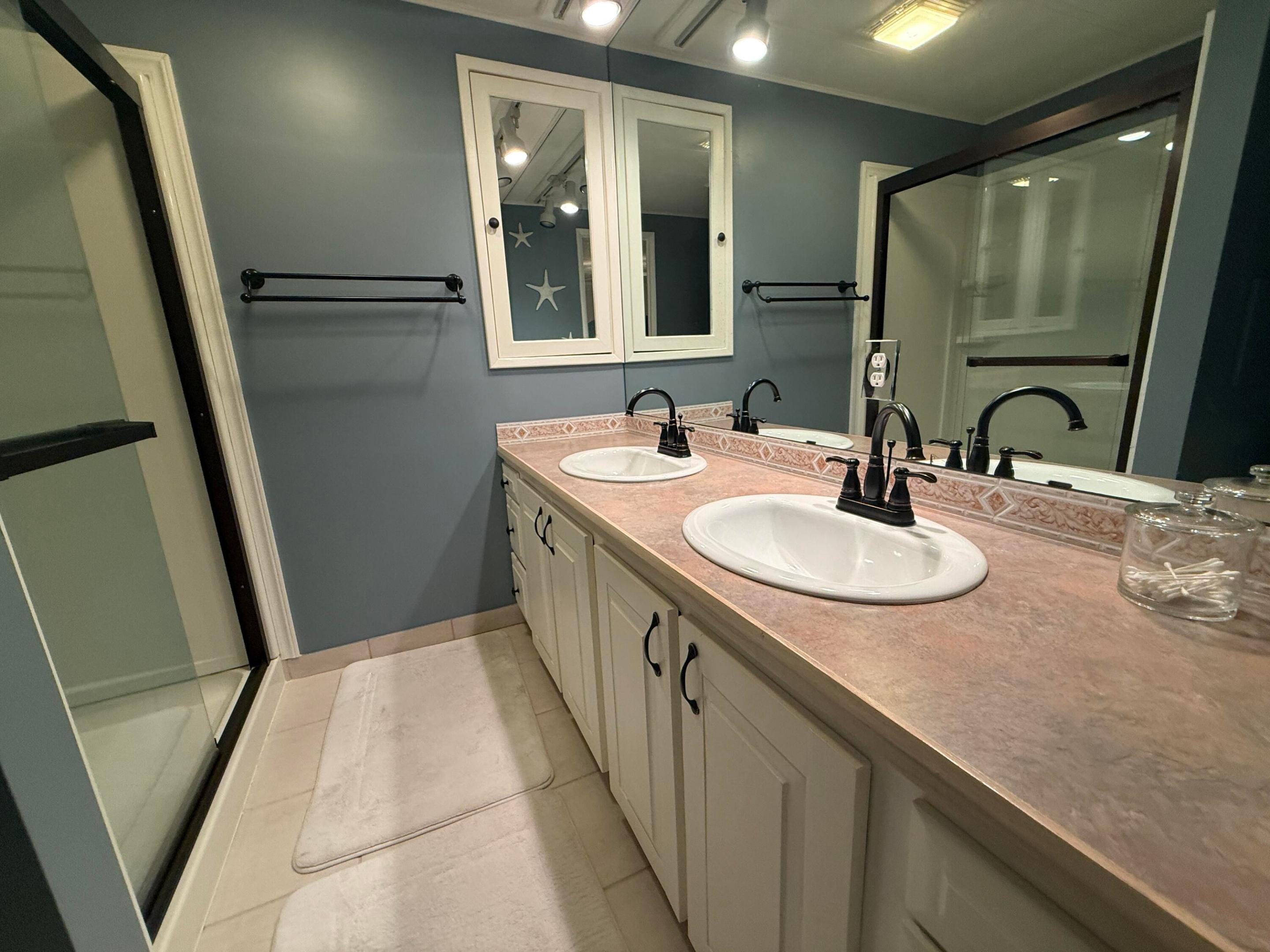 CAMBRIDGE AT HERITAGE RIDGE - Residential