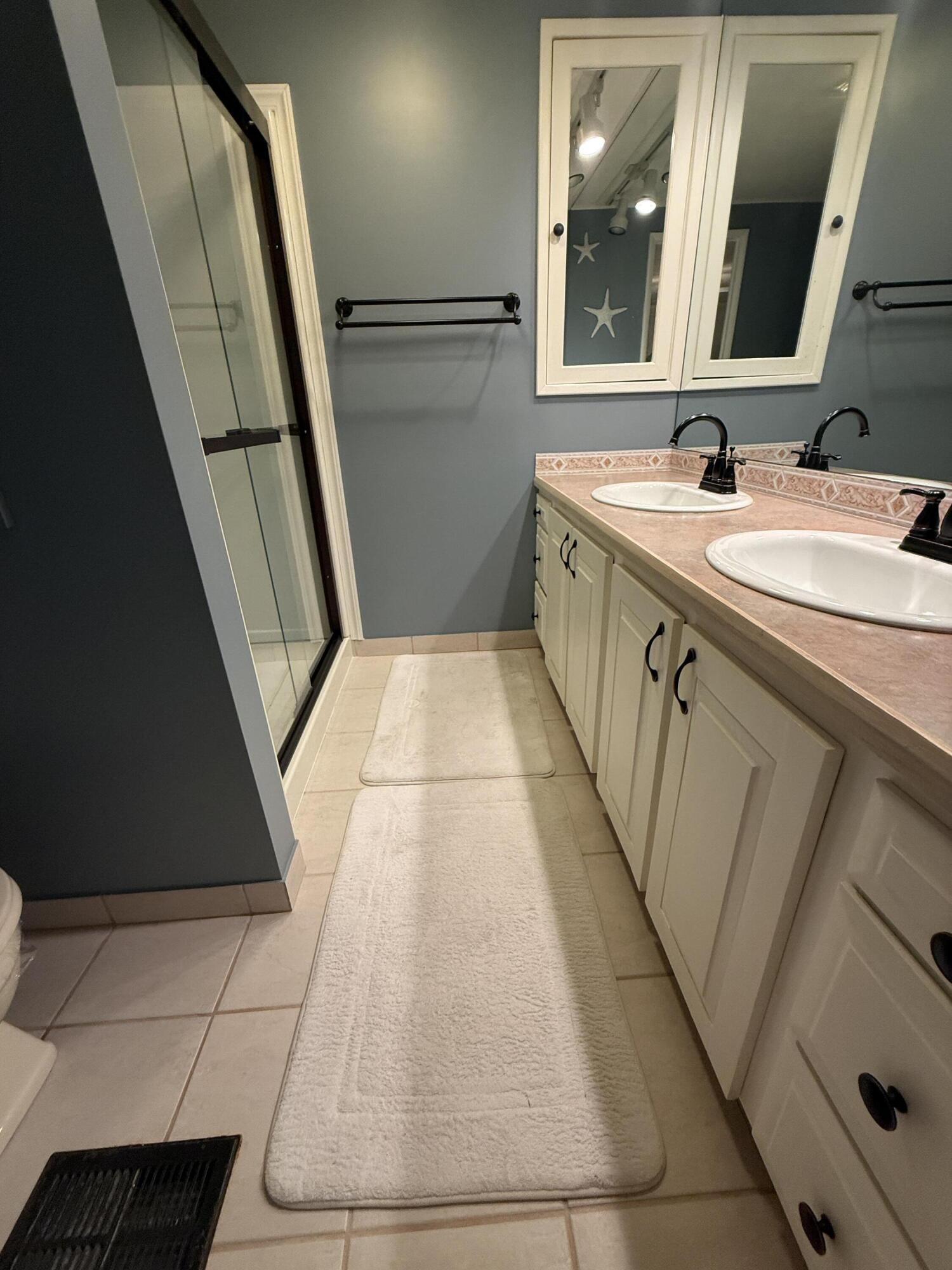 CAMBRIDGE AT HERITAGE RIDGE - Residential