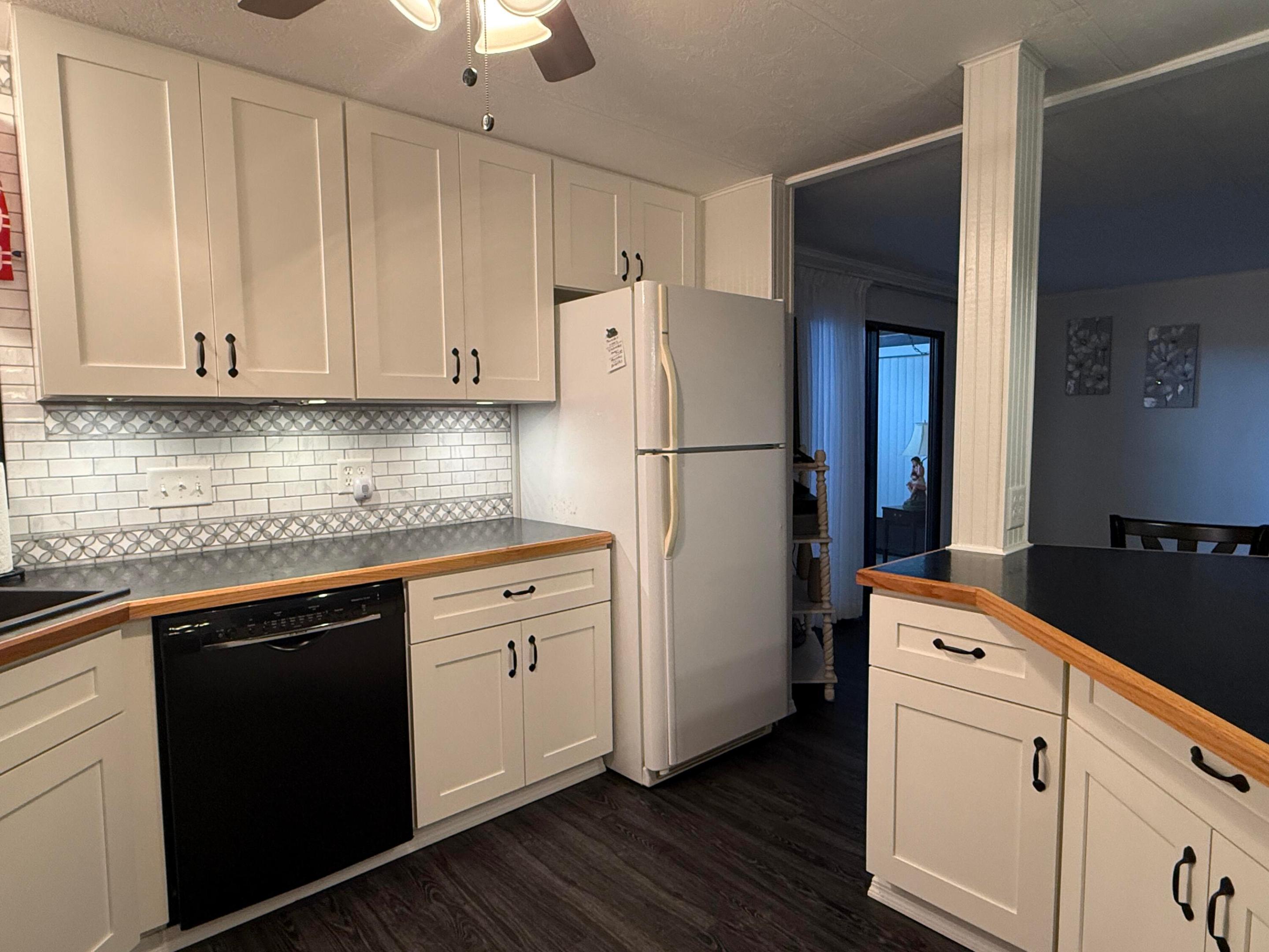 CAMBRIDGE AT HERITAGE RIDGE - Residential