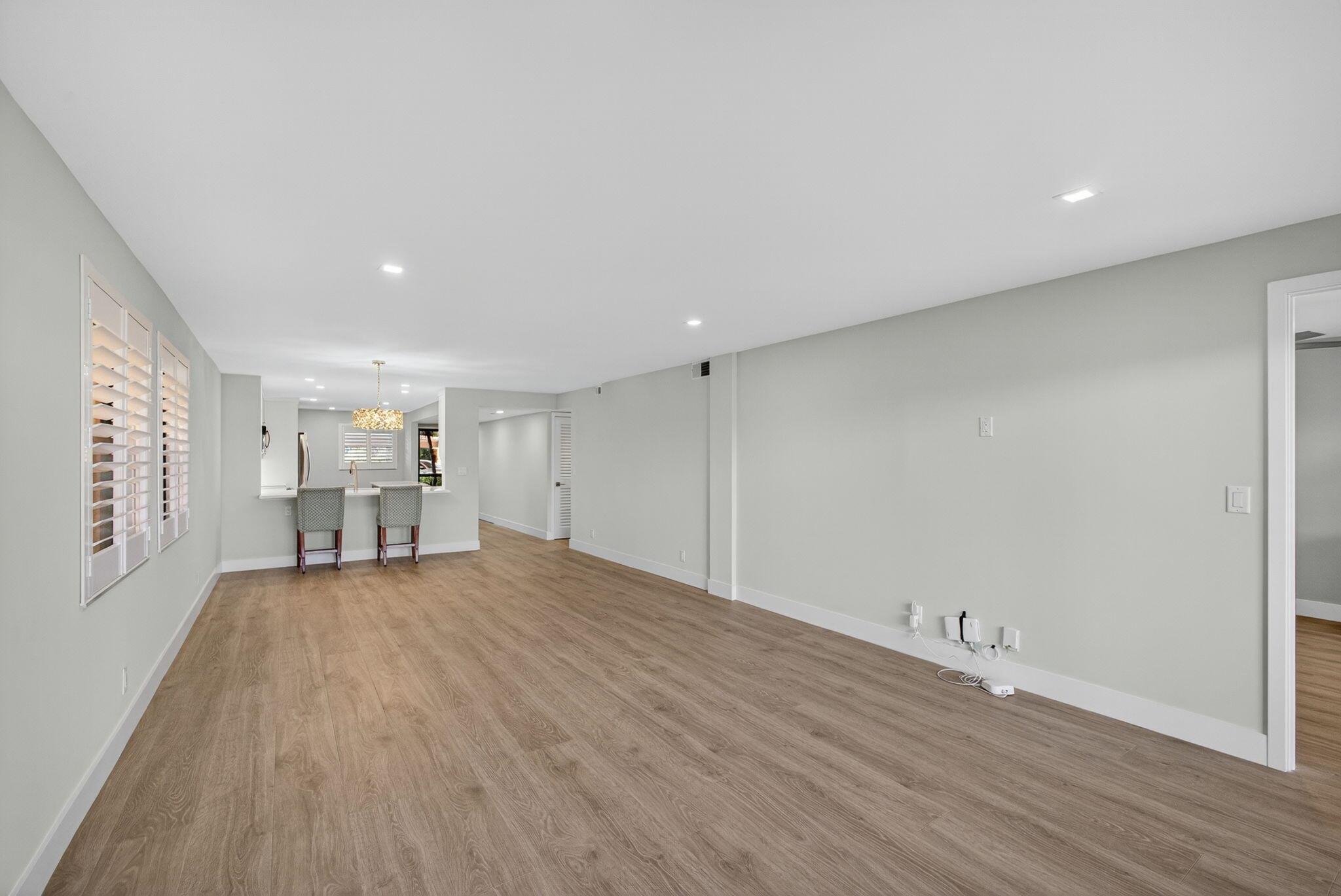 MARINA BAY CONDO - Residential